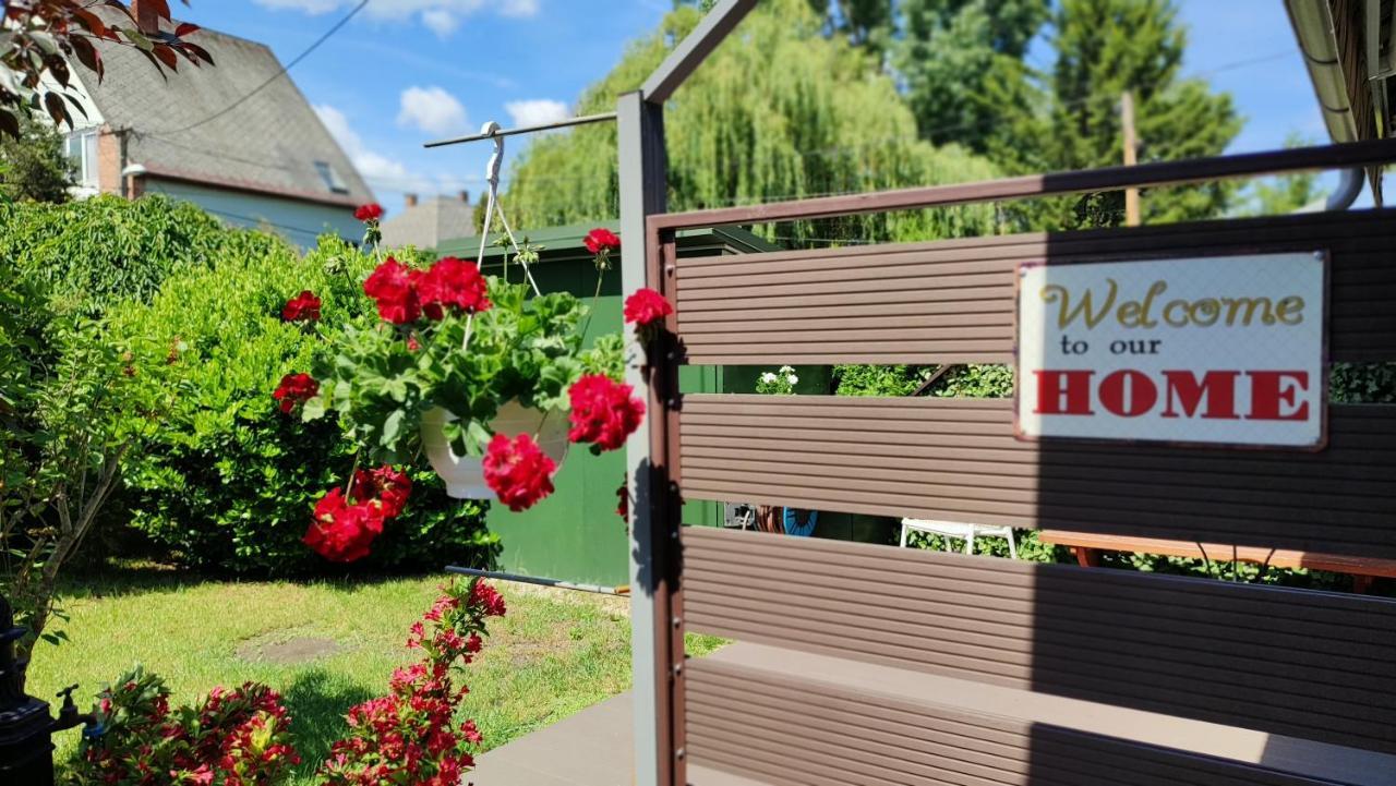 2+2Szemelyes Apartman Kerttel Διαμέρισμα Székesfehérvár Εξωτερικό φωτογραφία